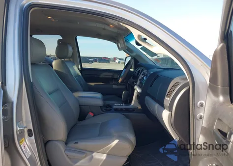 2013 Toyota Tundra Grade 5.7L V8 из США, поврежденный, VIN 5TFRY5F14DX138862